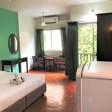 Sutus Court 5 3*