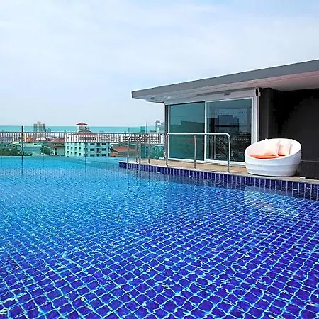 โรงแรม โนวา เอ็กซ์เพรส โฮเทล Pattaya