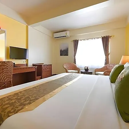 S Formally Sabai โรงแรม Pattaya