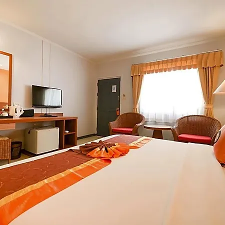 โรงแรม S Formally Sabai