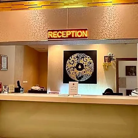 Hotel Suncity 4*
