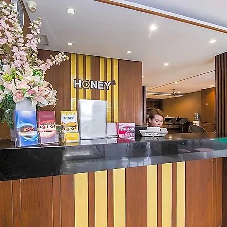 โรงแรม Honey 3*