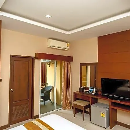 Honey โรงแรม 3*