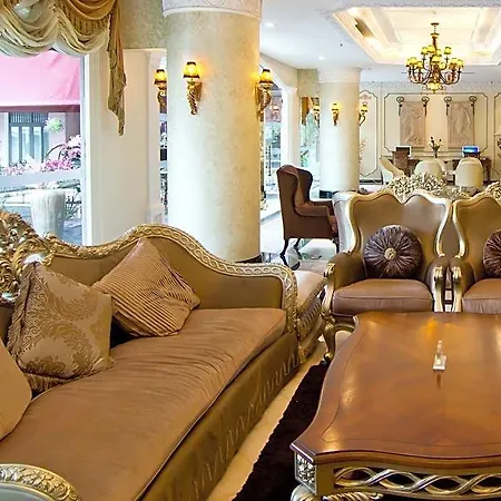 Lk Metropole Hotel 4*