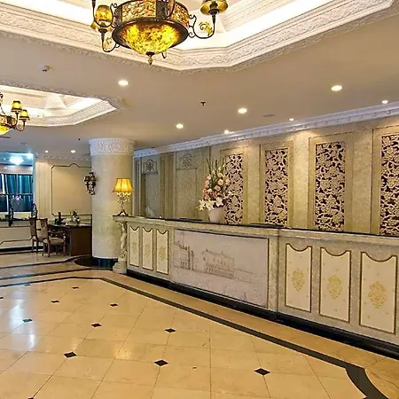 Lk Metropole 4*
