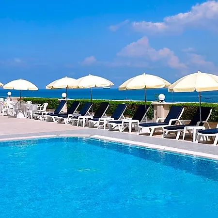 Hotel Flipper - Sha Extra Pattaya