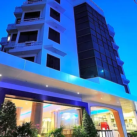 Flipper - Sha Extra Hotel Pattaya