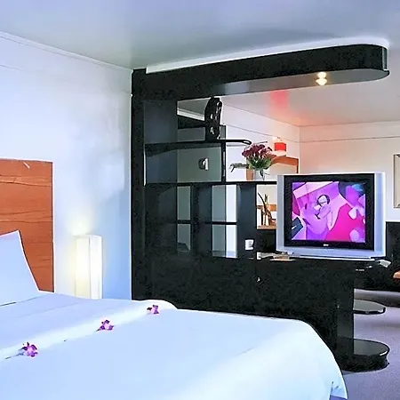Flipper - Sha Extra Hotel