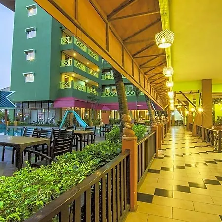 Resort Phuphaya 2*