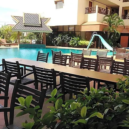 Phuphaya Resort 2*