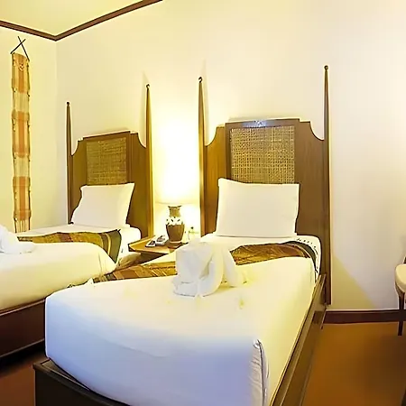 Resort Phuphaya Pattaya