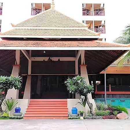 Resort Phuphaya Pattaya