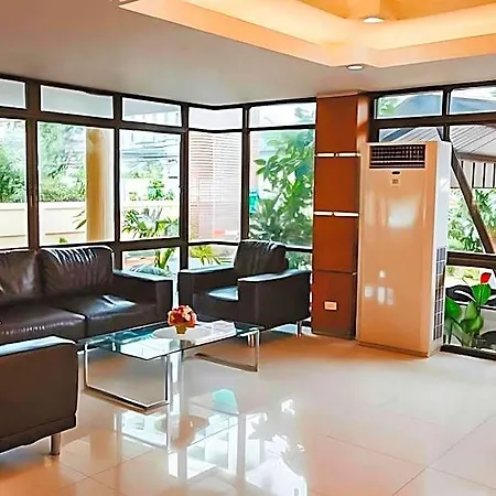Twin Palms Pattaya, Sha Extra Certified Hotel