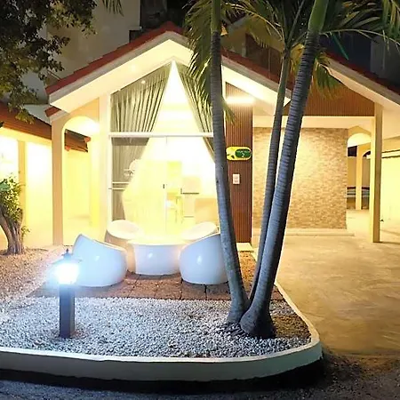 Twin Palms Pattaya, Sha Extra Certified Hotel 3*