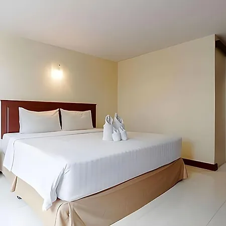 Hotel Twin Palms Pattaya, Sha Extra Certified Pattaya