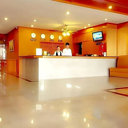 Hotel Dynasty 3*