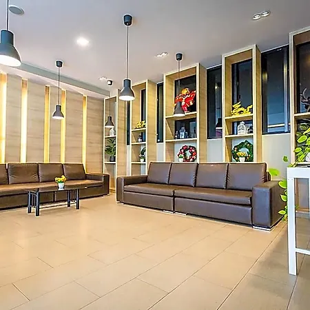 Hotel Embryo