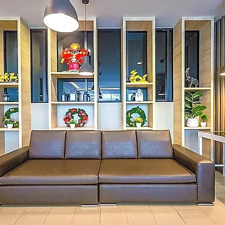 Embryo Hotel 4*