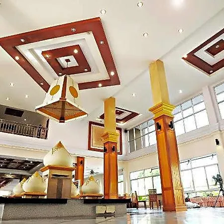Hotel Lek