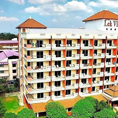 Hotel Lek 3*