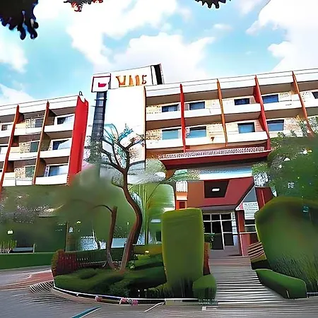 Hotel Lek