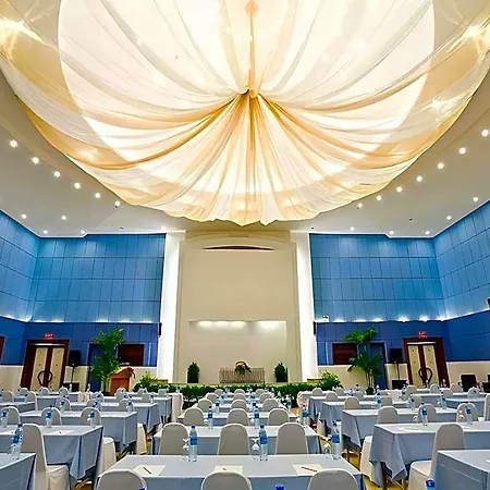 โรงแรม อีสเทิร์นแกรนด์พาเลซ Pattaya