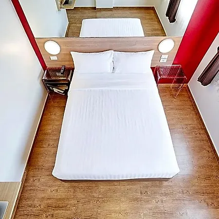 Easy Planet 3* Pattaya