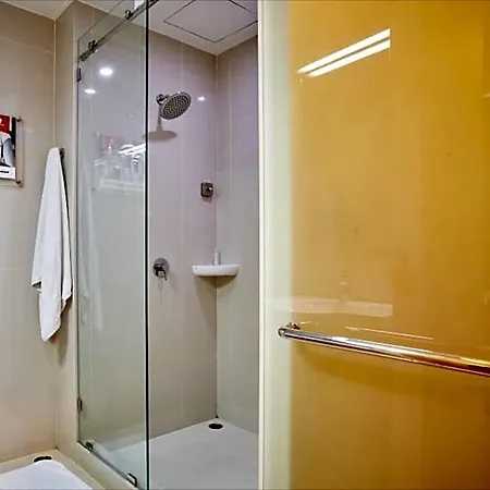 Easy Planet Hotel Pattaya