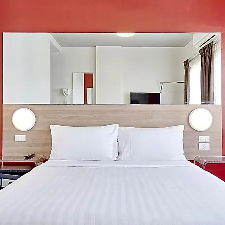 Easy Planet Pattaya