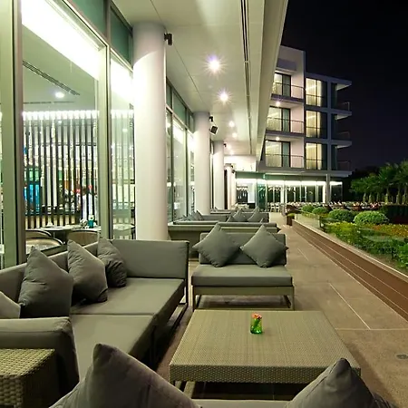 Way Hotel