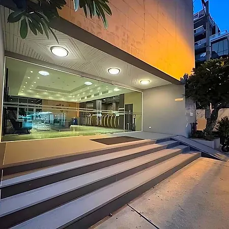 Hotel Crown 3*