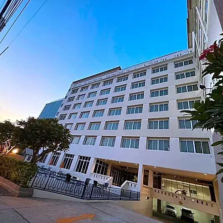 Hotel Crown