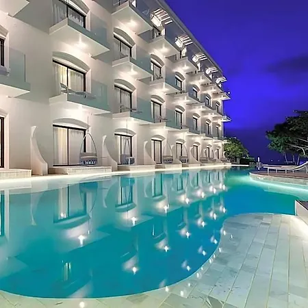 Naklua 3*