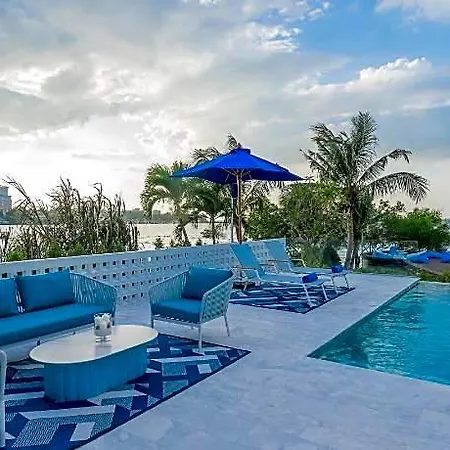 รีสอร์ท Naklua 3*