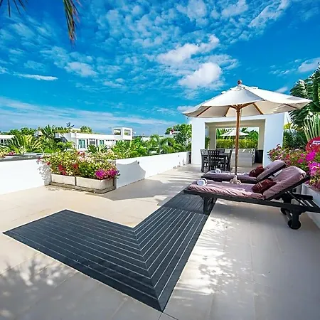 Hotel In 4*