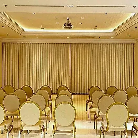 Sn - Sha Hotel