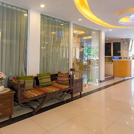 Aya Place Hotel 2*