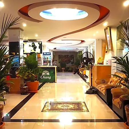 Aya Place Hotel 2*