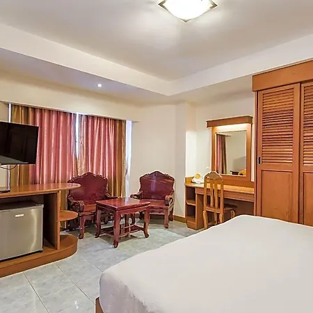 โรงแรม Pj