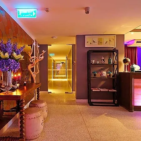 โรงแรม The Weekend