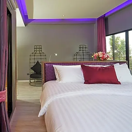 The Weekend โรงแรม Pattaya
