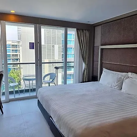 Azure โรงแรม Pattaya