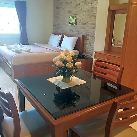 Guest house Chaiyapoon Pattaya