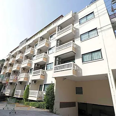 Natural Hotel 3*