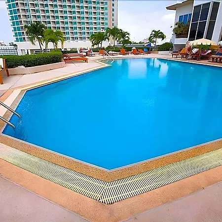 Hotel Markland View
