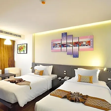 Lakkhana Poolside 4*