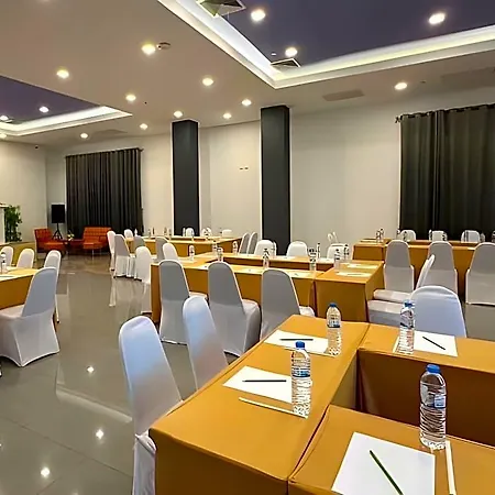 Lakkhana Poolside 4*
