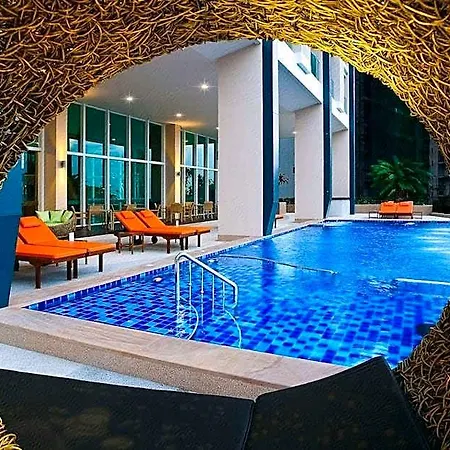 Balihai Bay Hotel 4*