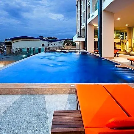 Hotel Balihai Bay 4*