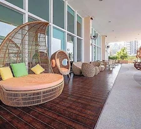 Balihai Bay Hotel 4*